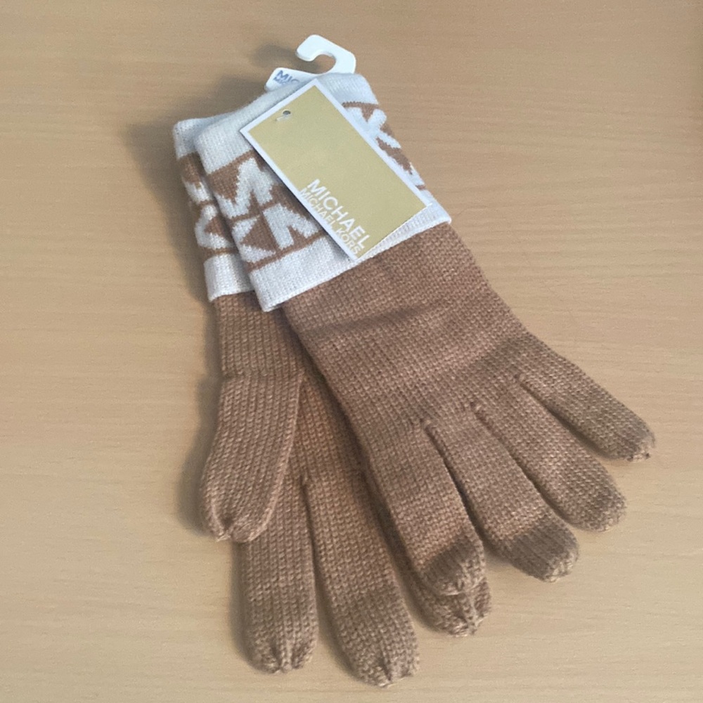 Michael Kors Gloves